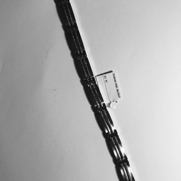 🎄8.5 inch Stainless Steel bracelet with tag New🌟 - Picture 3 of 7